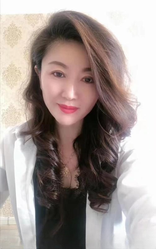 体验喷水梅姐