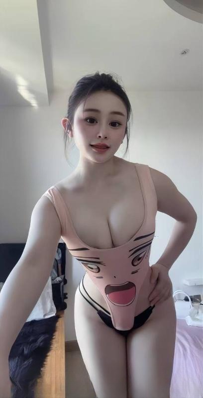 黄岛性感大胸妹子 图 2