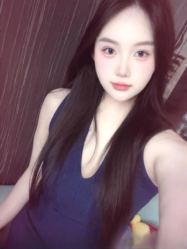罗湖肥臀妹子 图 2