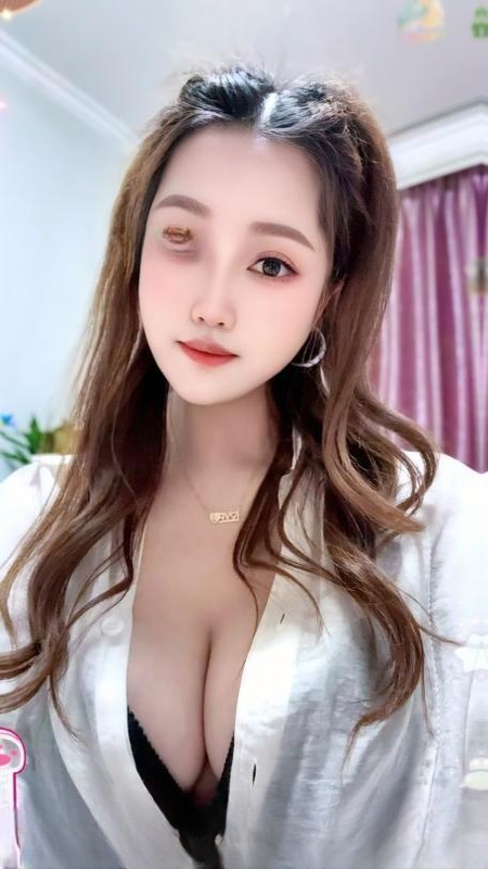 拱墅巨乳可可 图 4