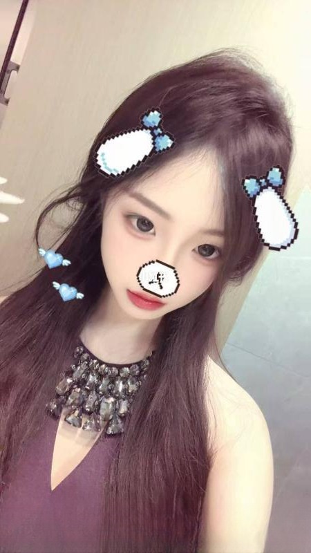肤白貌美小萝莉 图 2