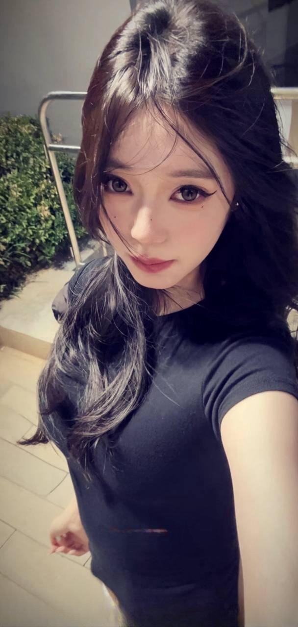 长腿肥臀御姐