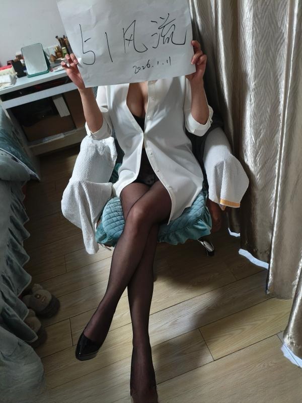 吴中长桥居家少妇