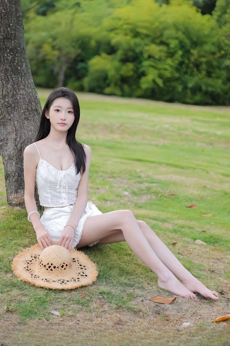 大奶洛瑶