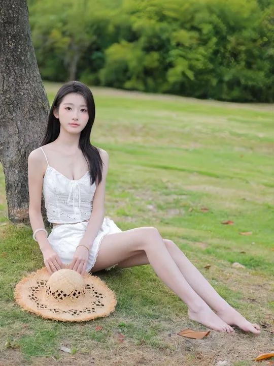 大奶洛瑶