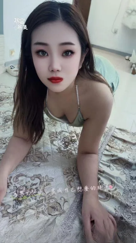 铁西蜜桃臀骚货