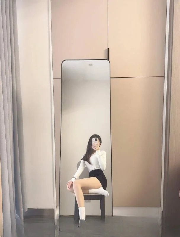 湖里水多翘臀嫩妹 图 4