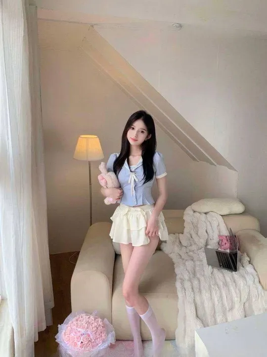 前凸后翘兼职可内