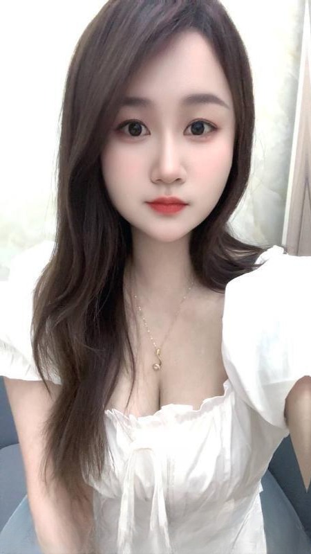 渝北性感大奶萱萱 图 3