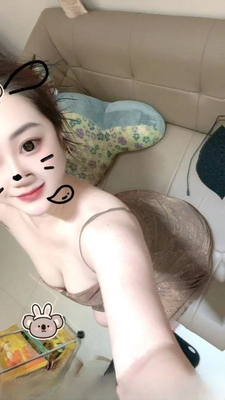 集美大胸欲女杉杉 图 2