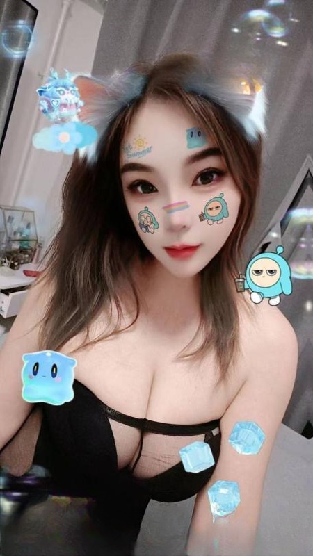 镜边爆乳榨精战神西西 图 2