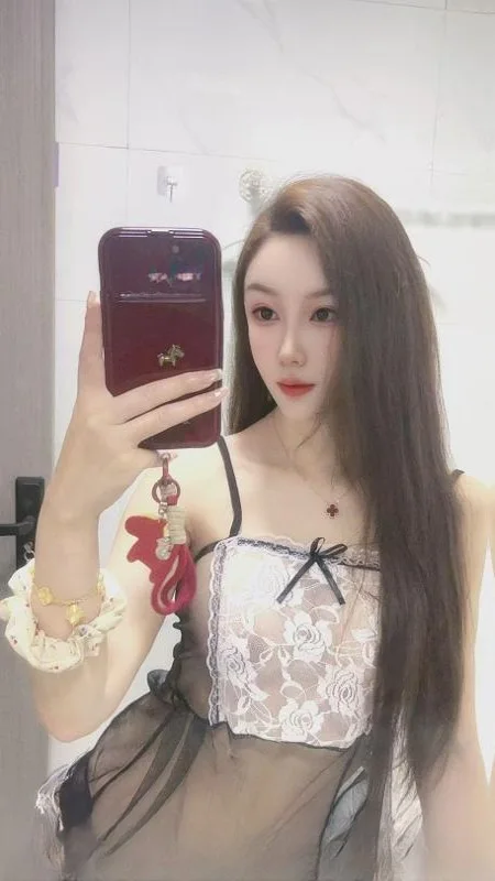 吴中性感长腿靓妹