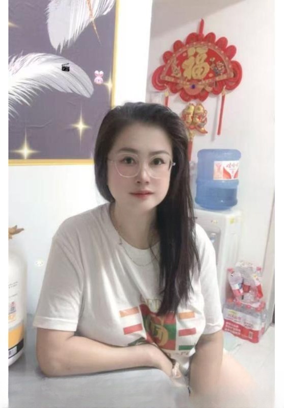 体验玩大奶熟女