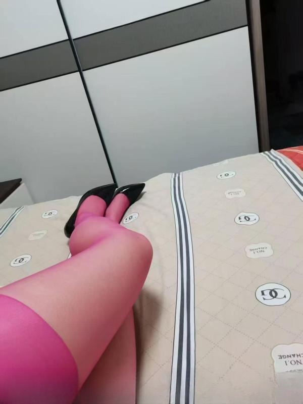 荷塘少妇媚姐