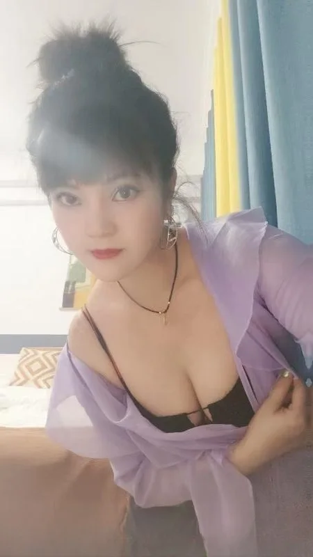 石家庄微胖丰满少妇