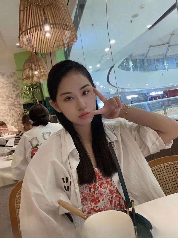 天河甜妹七七 图 2