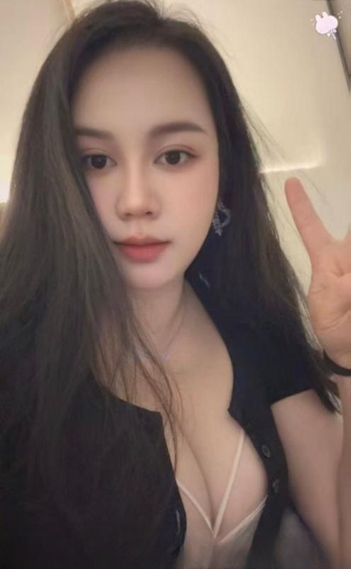 服务型巨乳骚妇
