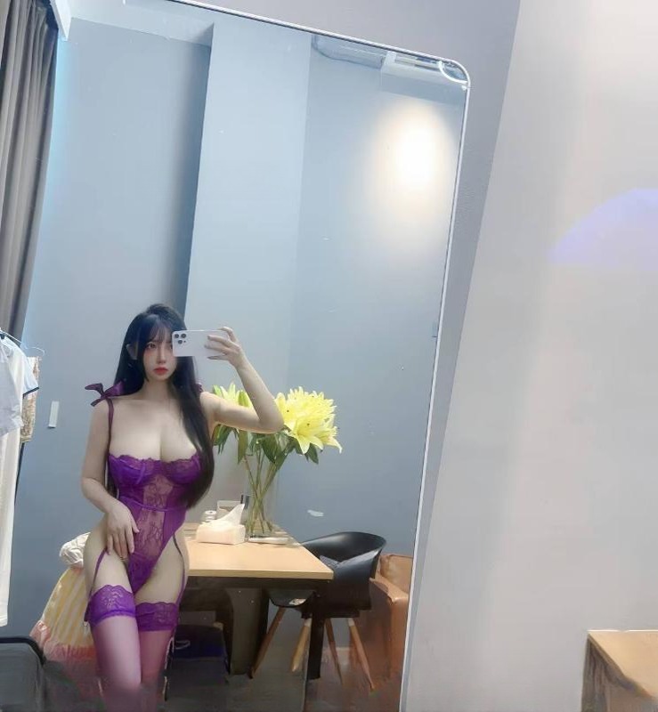 闵行大胸高颜值女神 图 4