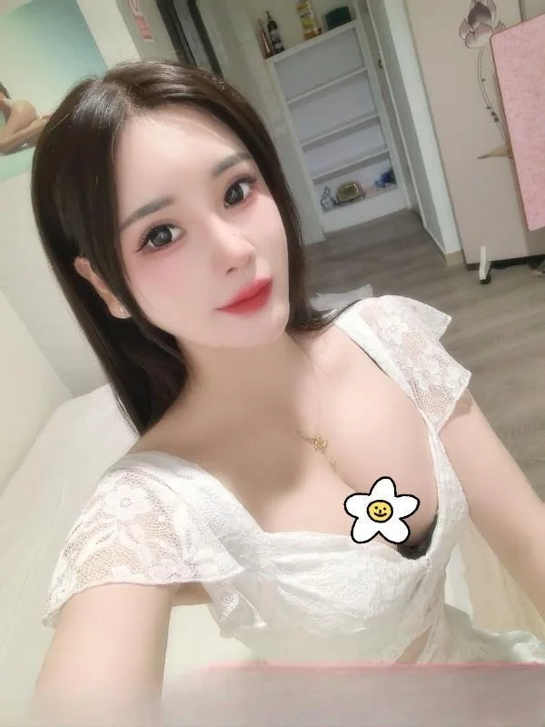 D胸小姐姐 图 3
