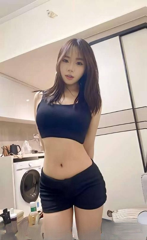 高颜值小骚b 图 2