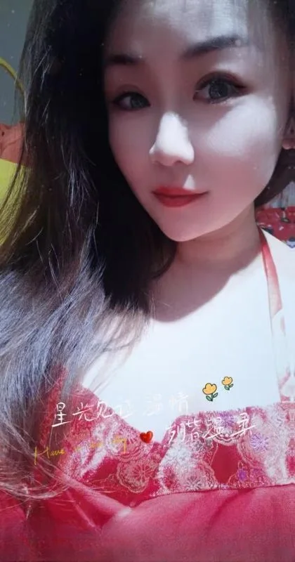 木渎白皙风韵小姐姐