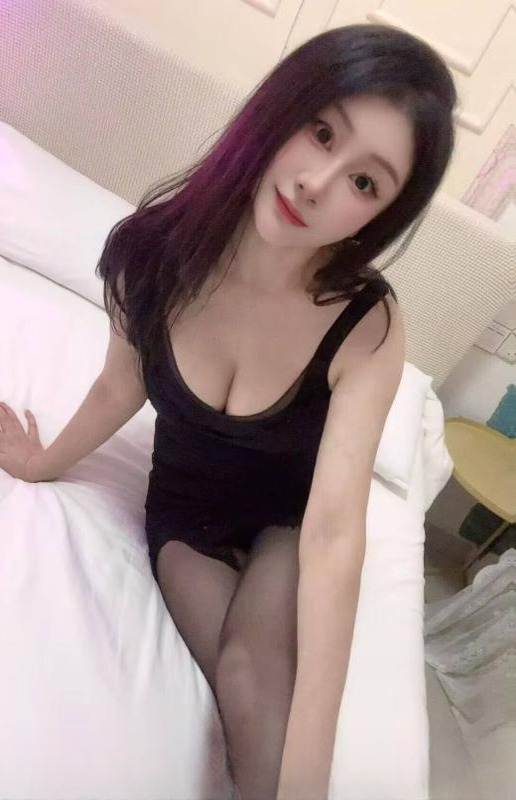吴中黑丝美腿少妇
