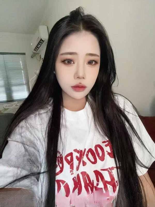 高颜值小骚b 图 3