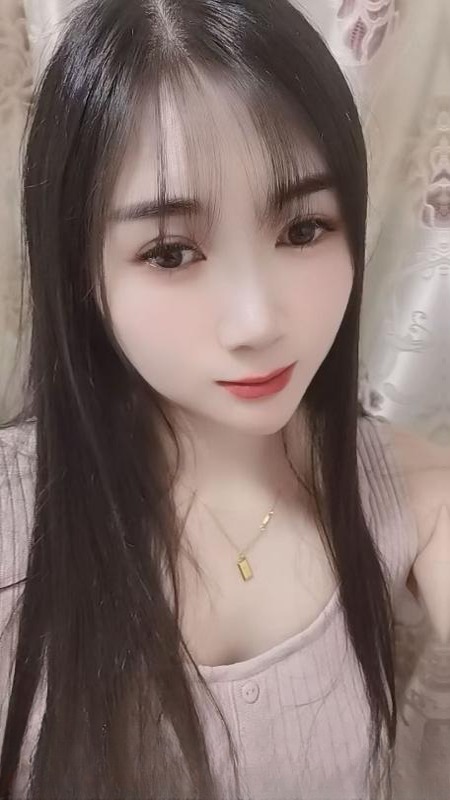 大奶依依少妇 图 2