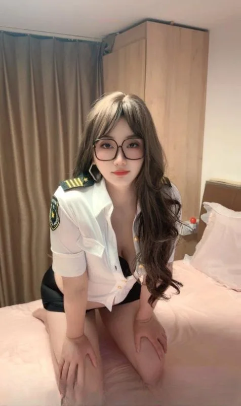 木渎眼镜妹宋雨欣 图 3