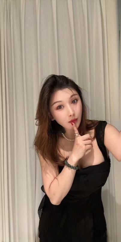 可外出的美容院老板娘