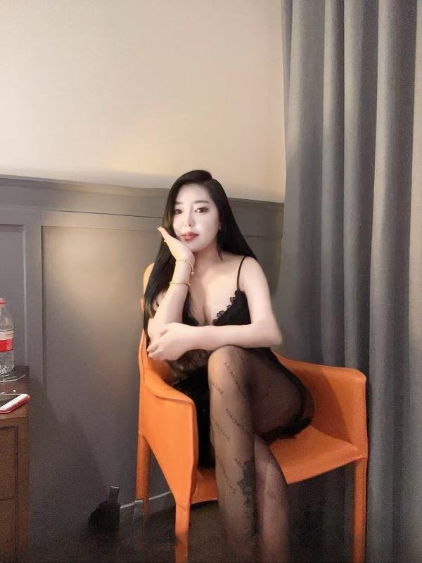 少妇小漫 图 3