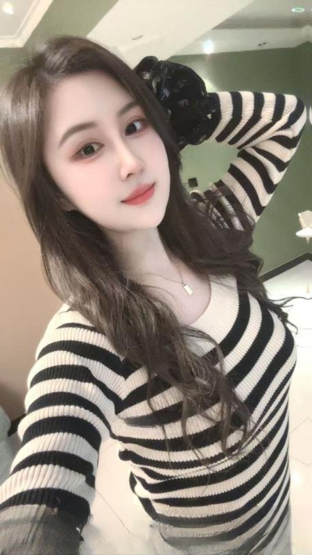 佛山大胸又翘臀叶老师 图 3