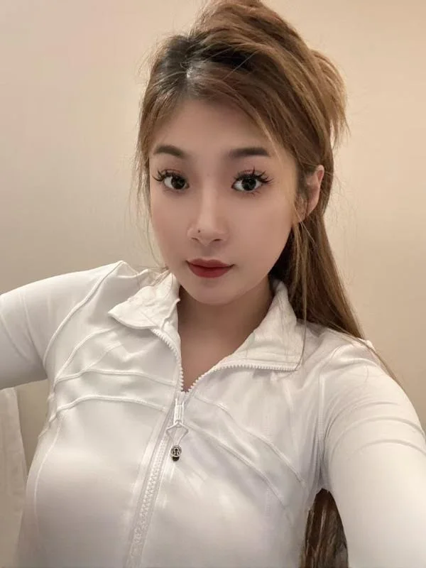 南站梦琪176美腿 图 3