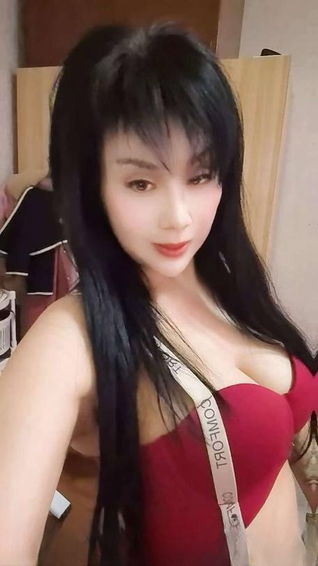 口活超绝巨乳骚妇 图 2