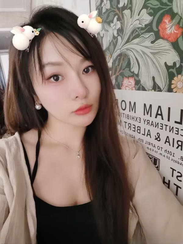 南宁瑜伽教练