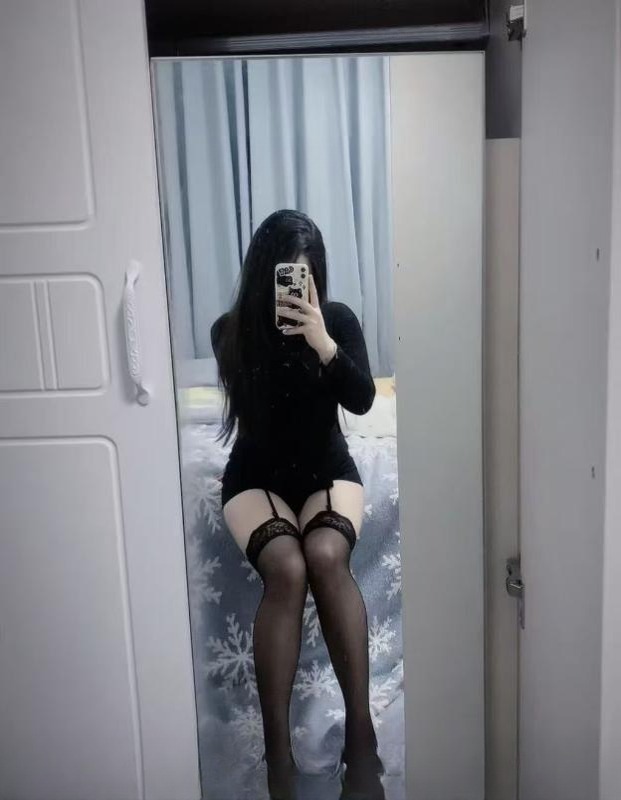可肛交美女大胸妹 图 2