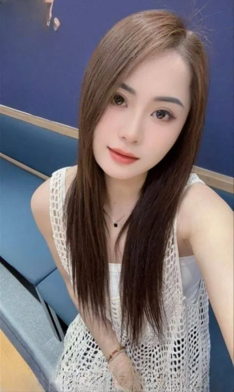 武进性感御姐依依 图 2