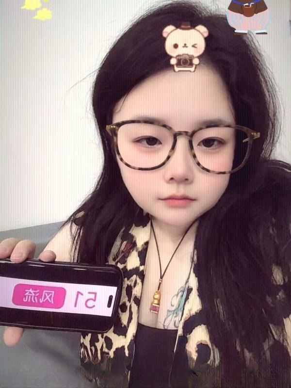广州E胸大奶bbw