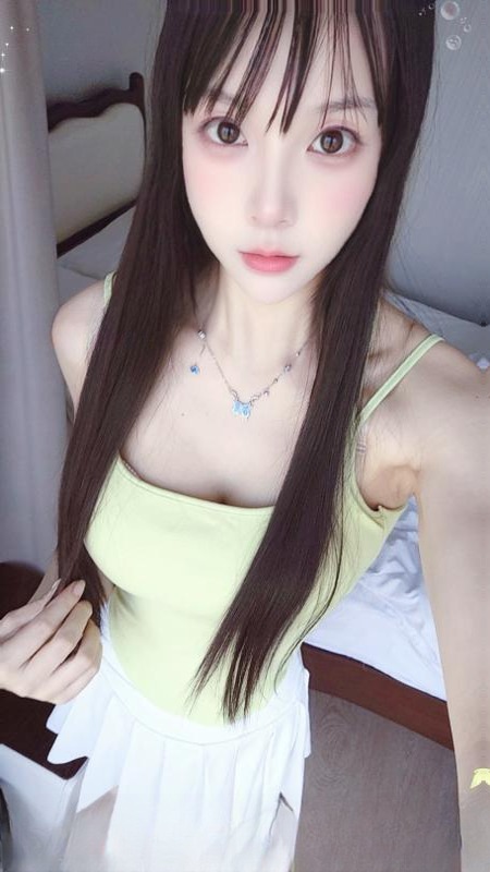 上城身材苗条少妇青青 图 2