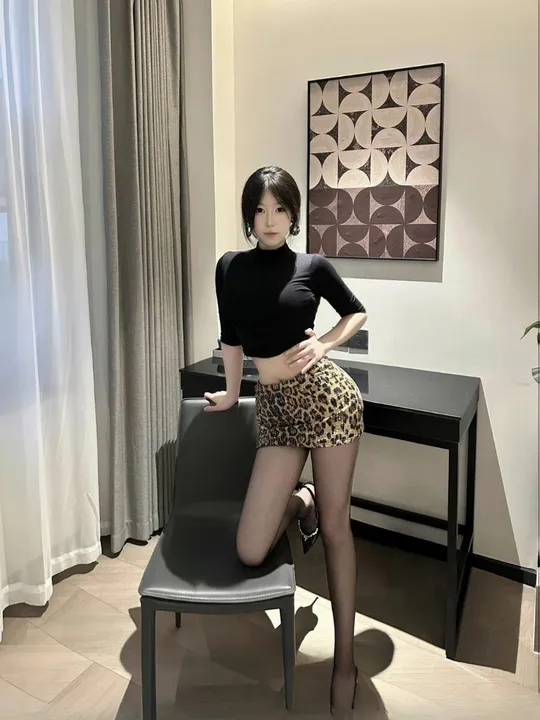 小骚b又紧水又多