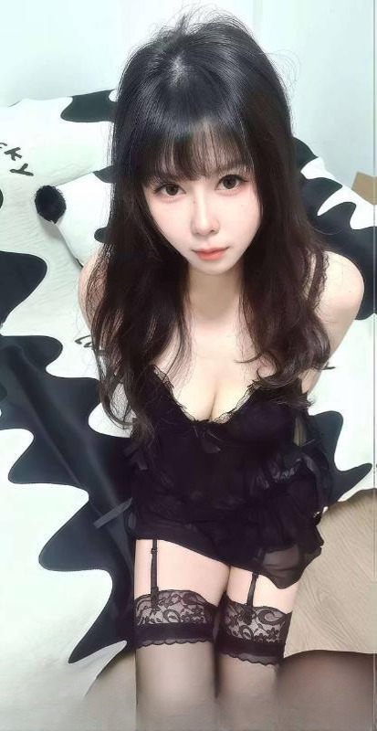 美乳纯欲妹子玥玥 图 3