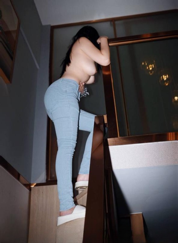 丰满妩媚狐媚娘 图 4
