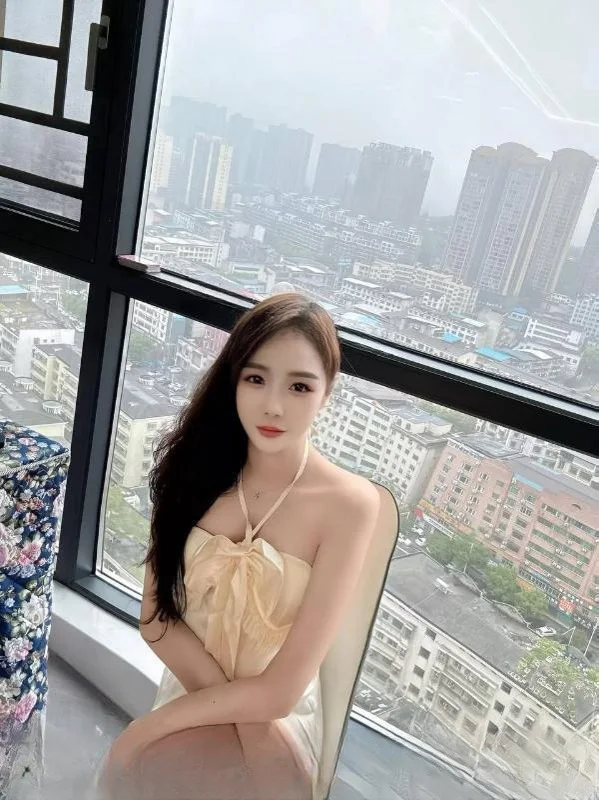 湖里服务型妹子 图 2