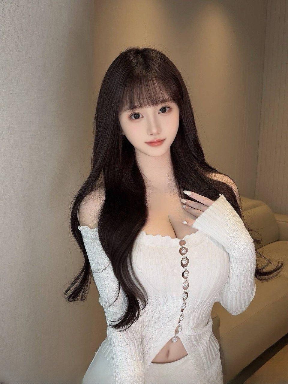 甜美幼师喜欢后入