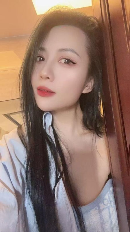 女人味十足御姐 图 2