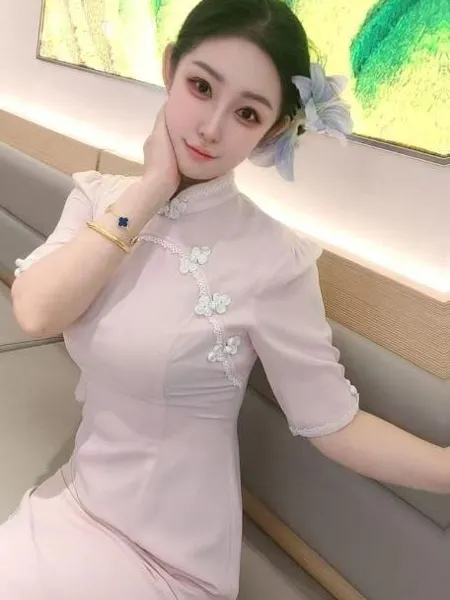 罗湖性感红酒妹
