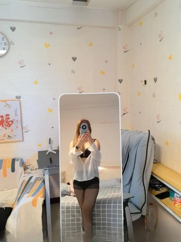 温柔型小姐姐 图 2