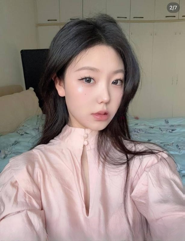 徐汇水多翘臀嫩妹