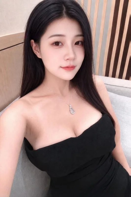 妩媚少妇小米老师 图 3