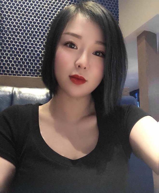 大屁屁少妇果果 图 3